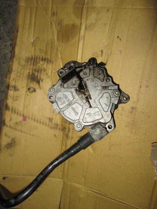 Вакуумний насос VW T5 2.0 2010-2014 Ковель - изображение 2