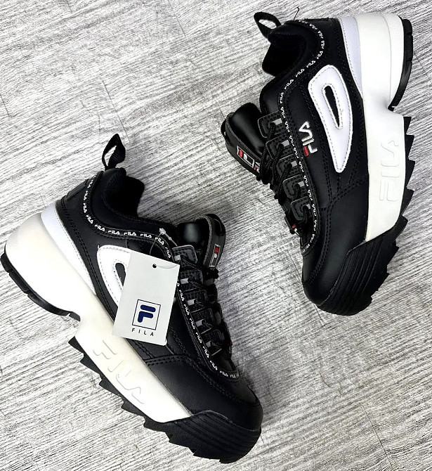 Кроссовки FILA Disruptor Чёрные Женские Кожаные Фила (размеры: 36,37,38,39,40) Видео Обзор Днепр - изображение 9