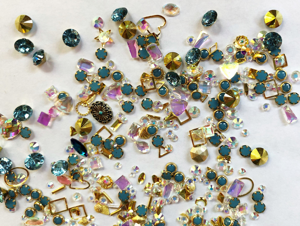 Стрази Swarovski мікс різні розміри і форми + формочки різних форм (1400 шт) АВ , сині й лілові. Київ - фото 4