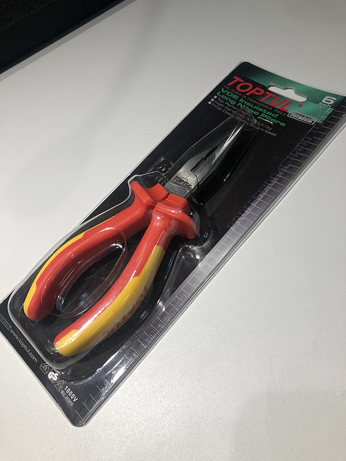 Плоскогубцы диэлектрические удлиненные 6