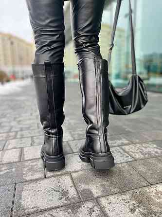 Шкіряні чоботи жіночі зимові на низькому ходу чорні 11/260 / Чоботи на зиму р. 37, 39 Коломия