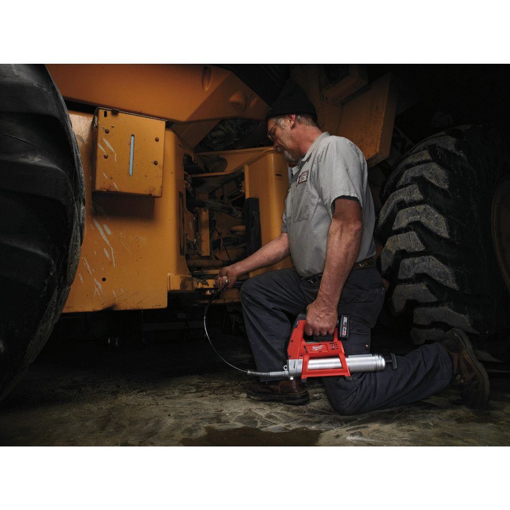 Шприц для смазывания аккумуляторный MILWAUKEE, M12 GG-0 Одесса - изображение 3