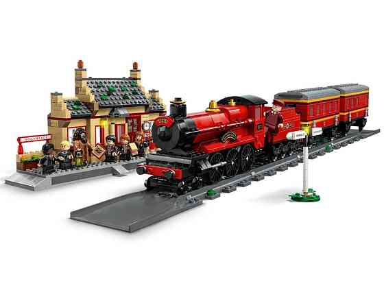 Конструктор Hogwarts Express: Train Set with Hogsmeade Station (76423) Киев