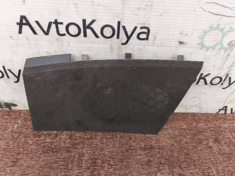 Накладка решітка динаміка в торпедо ліва VW T5 2003-2015 (7H0857227) Ковель - изображение 1