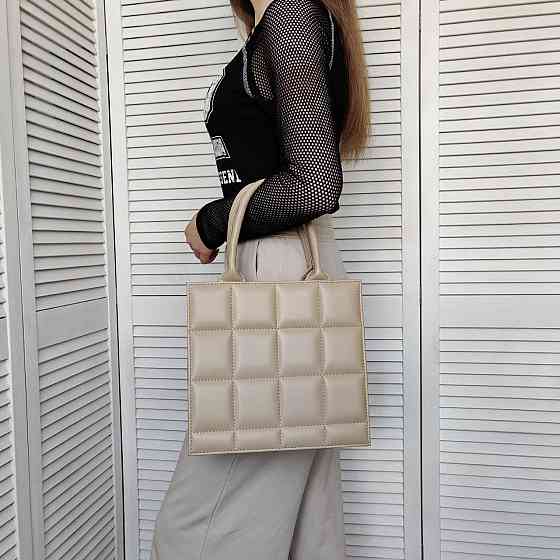 Гарна, стильна модель сумочка Київ