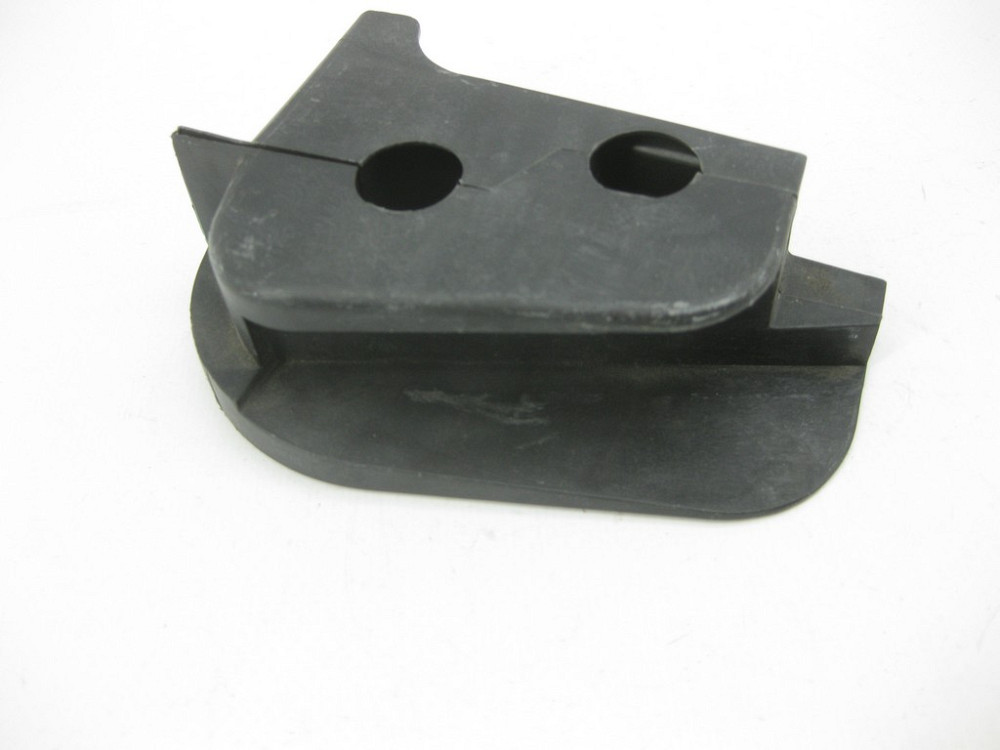 Mercedes-Benz  A2038350011 Пластиковий кронштейн - тримач трубок теплообмінника пічки C-class W203 CLK Coupe C209 G-class W463 C-class S203 CL203 Spor Одеса - фото 3