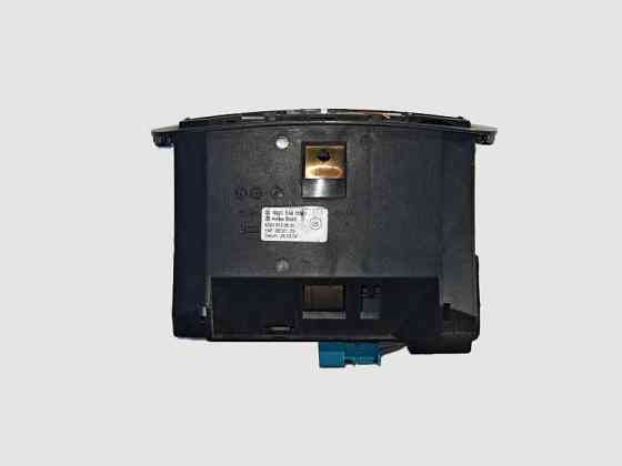 Mercedes-Benz  A2208100830 Механізм передньої попільнички центральної консолі з гніздом прикурювача S-Class W220 Одесса