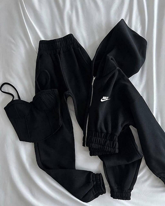 Жіночий стильний повсякденний костюм трійка із тканини пеньє Одеса - фото 1