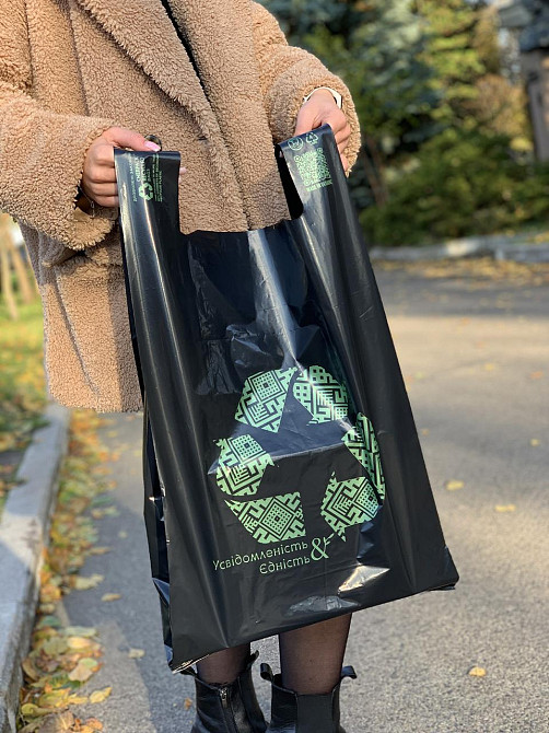 Пакет майка 40(2х9)х69, LDPE recycled, 51мкм, черный, LOVE UA, 50 штук Павлоград - изображение 4