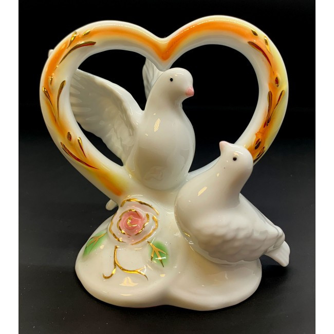 Статуэтка из фарфора Голуби с сердцем Киев - изображение 4