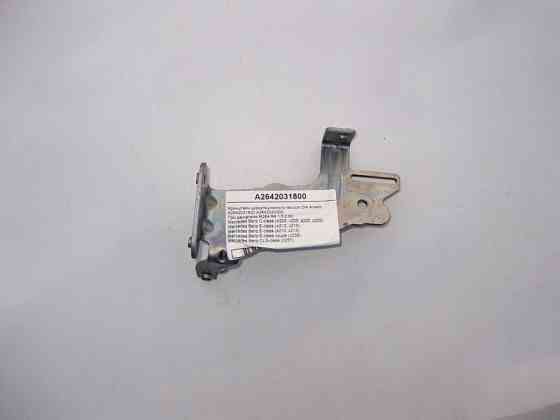 Mercedes-Benz  A2642031800 Кронштейн циркуляційного насоса ОЖ при двигуні M264 R4 1.5 2.0л E-Class W213 C238 C-Class W205 CLS C257 4matic Одеса