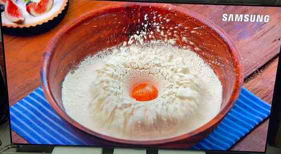 Телевизор Безрамный: 55