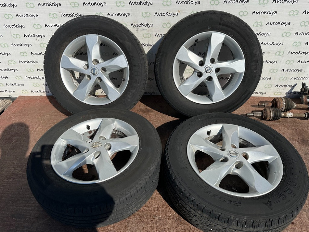 Диск литий з шиною 215/65 R16 Nissan Qashqai 2007-2013 Ковель - изображение 1
