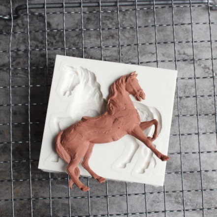 Силиконовая форма Лошадь 73 на 78 мм серый Киев - изображение 1