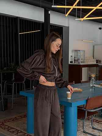 Женский повседневный велюровый костюм двойка: кофта и штаны плотный турецкий велюр Шоколадный, 48/52 Одесса