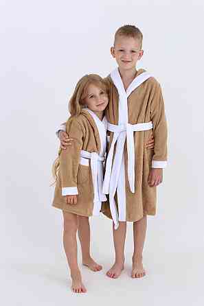 Халат дитячий махровий Ideal Textile з капюшоном в асортименті 3-10 р. 7 р. (116-122 см) Чернівці