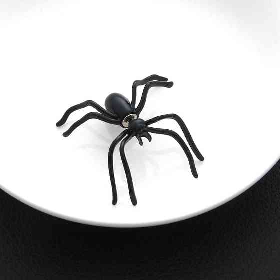 Серьга Паук 1 штука 4 на 4 см черный Киев