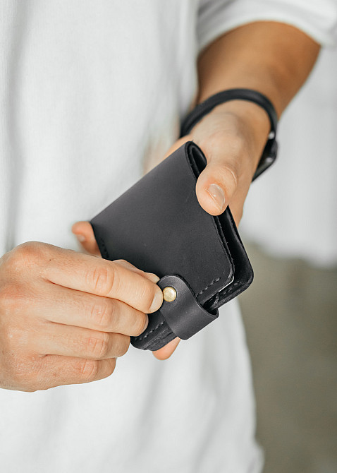 Чоловічий гаманець із натуральної шкіри, місткий гаманець, чоловічий на кнопці гаманець із Crazy HorseMasterSem Київ - фото 2