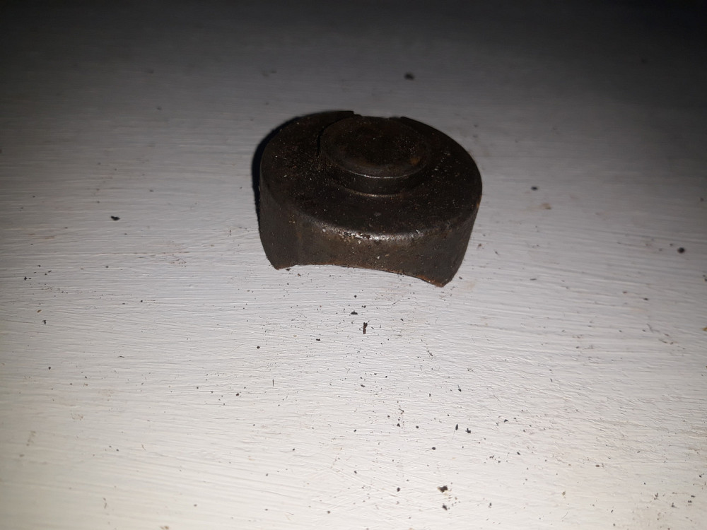 Вкладка пальця кермового поздовжньої тяги (Глухий) ЗІЛ-130. 130-3003022-01 Харків - фото 1