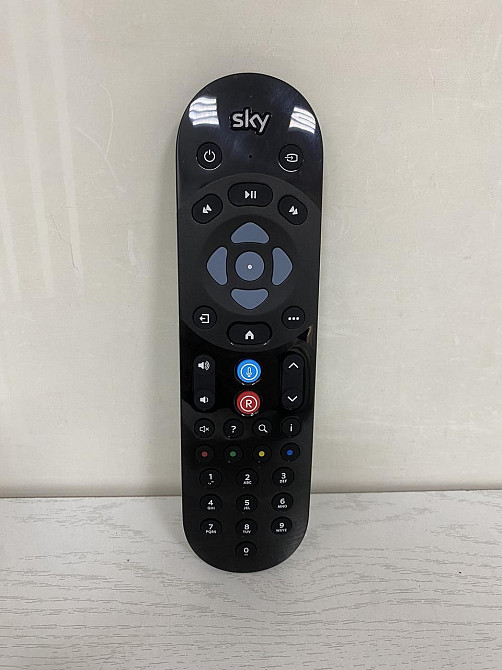 Б/В Голосовий пульт дистанційного керування Sky Q оригінальний, універсальний ІЧ-пульт, голосовий пошук Київ - фото 1