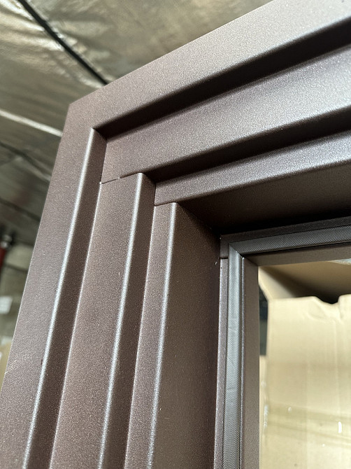 Двери уличные Redfort, модель Стрит Браун (Металл/МДФ) , комплектация Комфорт (3 контура) Киев - изображение 7