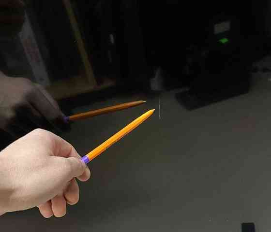 Телевизор: Безрамный 75 