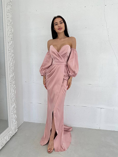 Женское роскошное вечернее платье со шлейфом и съемными рукавами из королевского атласа Пудровый, M Одесса - изображение 7