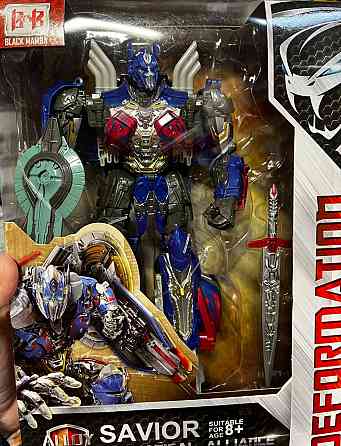 Трансформер Оптімус. Оптімус Прайм. Киев