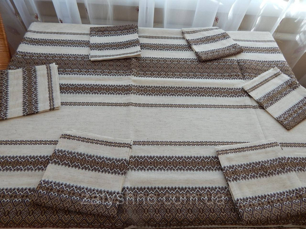 Кавова скатертина вишита на льону та серветки Київ - фото 6