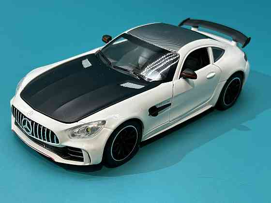 Машина Автосвит Mercedes SL-class инерционная открываются двери капот багажник 20см Черно-белая (AP-1840) Чернігів