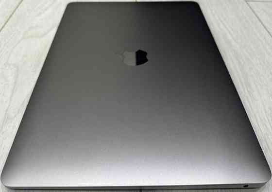 Ноутбук: MacBook Air 13 2020 M1 8/256Gb. 65ц. Space MGN63. Киев