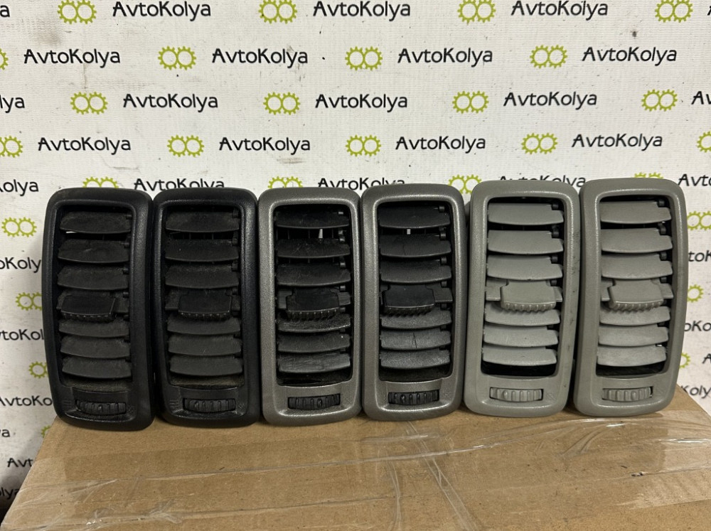 Дефлектор повітряний в торпедо Renault Trafic II 2001-2013 Ковель - изображение 3