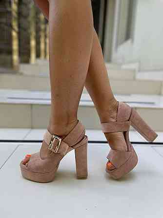 Girnaive Босоніжки жіночі Girnaive пудра (літо, еко-замша) (1020) лише 37р. Коломыя