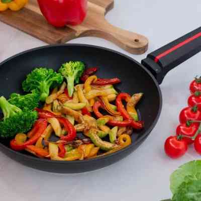 Сковорода Magio Кована 24 см Quick Fry (MG-1174) Винница