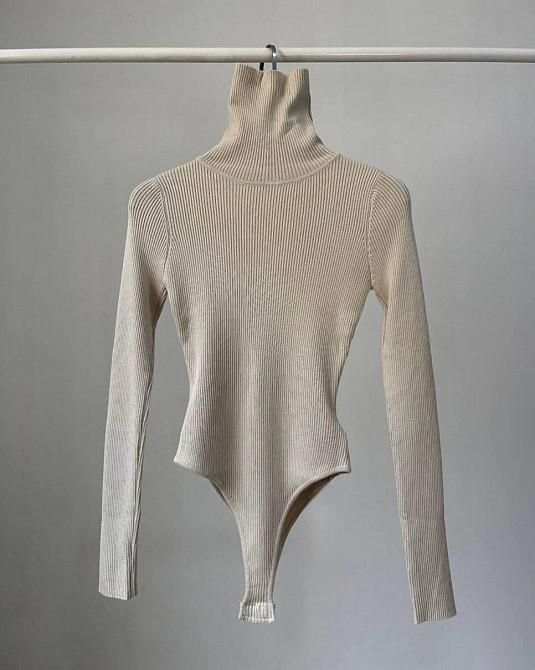 Жіночий стильний теплий боді-гольф ангора рубчик Бежевий Одеса - фото 1