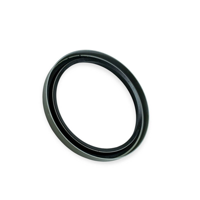 Манжета 142х168х16 задньої маточини(у мет.обоймі) КАМАЗ Мукачево - фото 1