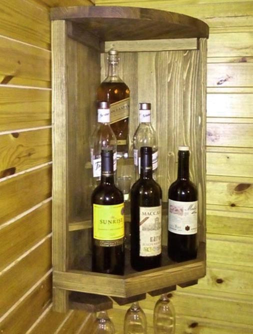 Настенная винная полка 