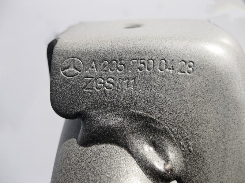 Mercedes-Benz  A2057500428 Петля кришки багажника права C-Class W205 Одесса - изображение 3