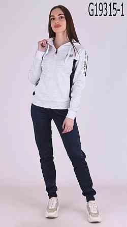 Женский спортивный костюм Adidas,оригинал,производство Малайзии.  р.S(44). Киев