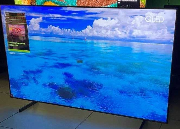 Телевизор Безрамный: 50