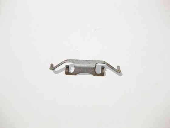 Mercedes-Benz  A0004218591 Скоба задньої гальмівної колодки ML W164 GL X164 E-Class W211 S-Class W220 W221 CL C215 C216 CLS C219 Одесса