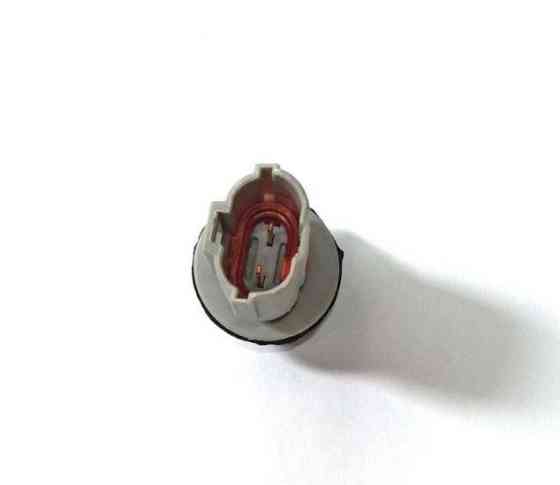 Патрон повторителя поворотов под лампу Т10 (DAEWOO Lanos, Matiz)  2 захвата Харьков