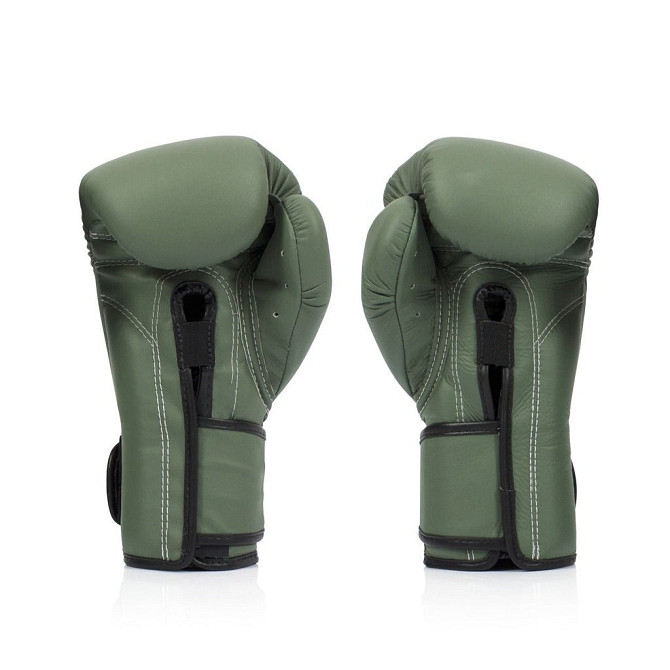Боксерські рукавиці Fairtex BGV11 Green 12 унцій (бинти в комплекті) Кам'янське - фото 4