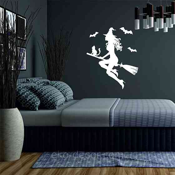 Декоративне настінне Панно «Ведьма», Декор на стіну 70*58 см, Білий Київ