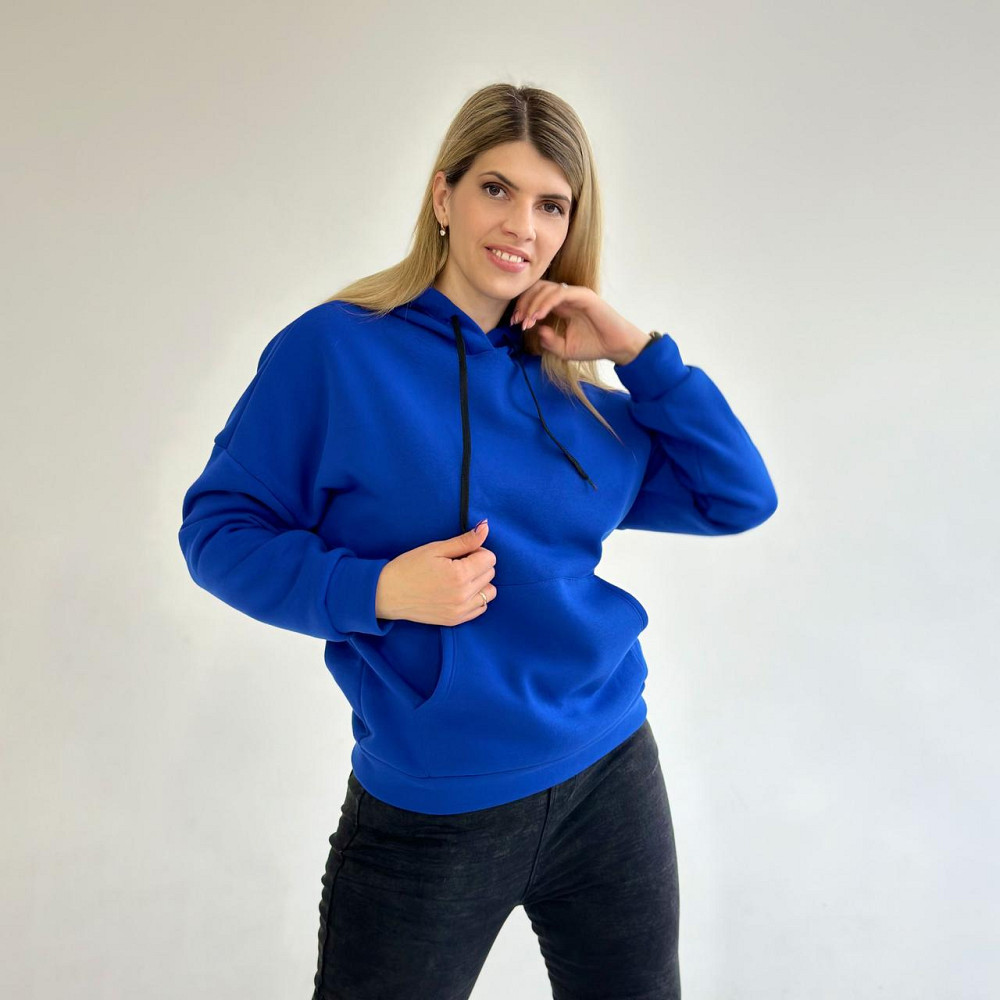 Однотонный батник с капюшоном 