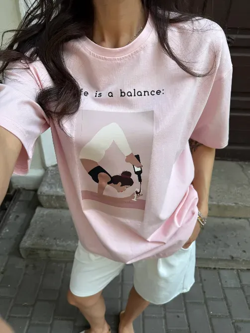 Базова оверсайз футболка з трендовими принтами Одеса - фото 16