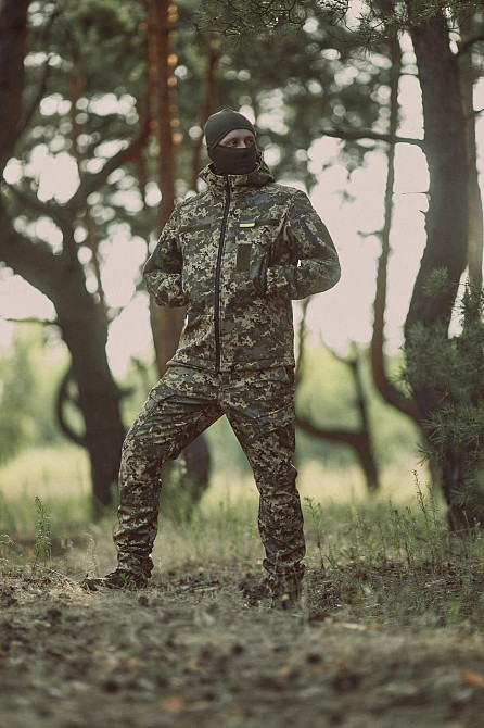 Військовий чоловічий демісезонний костюм soft shell тактична піксельна форма з липучками для шевронів і капюшоном Львів - фото 6