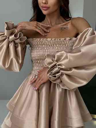 Женское привлекательное стильное праздничное платье королевский атлас Бежевий Одесса