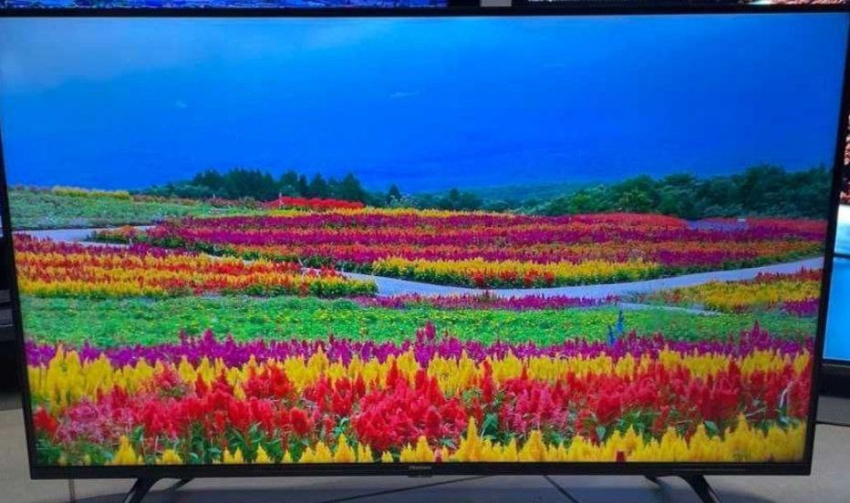 Телевизор: 43