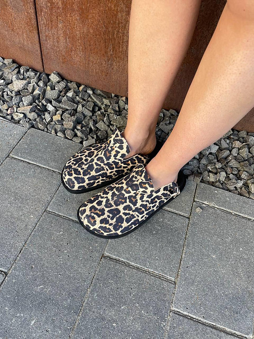 SEE SEVEN Босоніжки жіночі леопардові шкіряні SEE SEVEN 1614 літні на низькому ходу / Стильні б Коломыя - изображение 5
